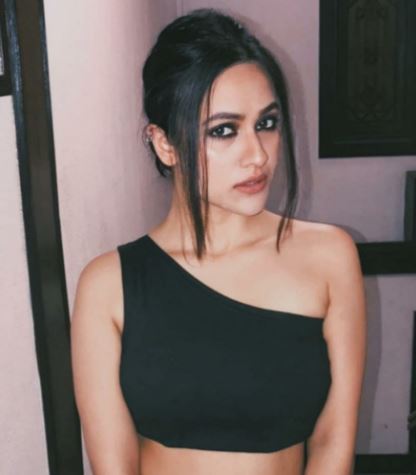 Aahna Sharma Model, Actress Wiki ,Bio, Profile, Unknown Facts and Family Details revealed